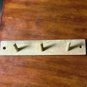 Wooden coat hanger - 3 hooks